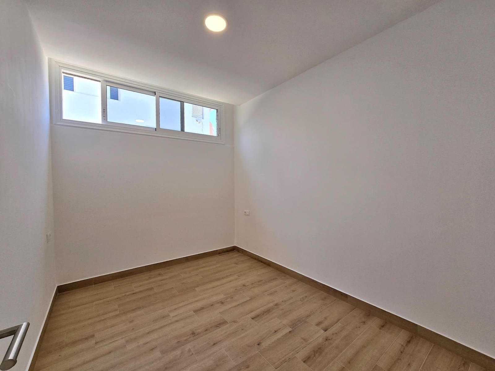 2 Zimmer Apartment zu verkaufen in El Varadero mit Pool Garage - 360.000 € (Ref: 10059180)
