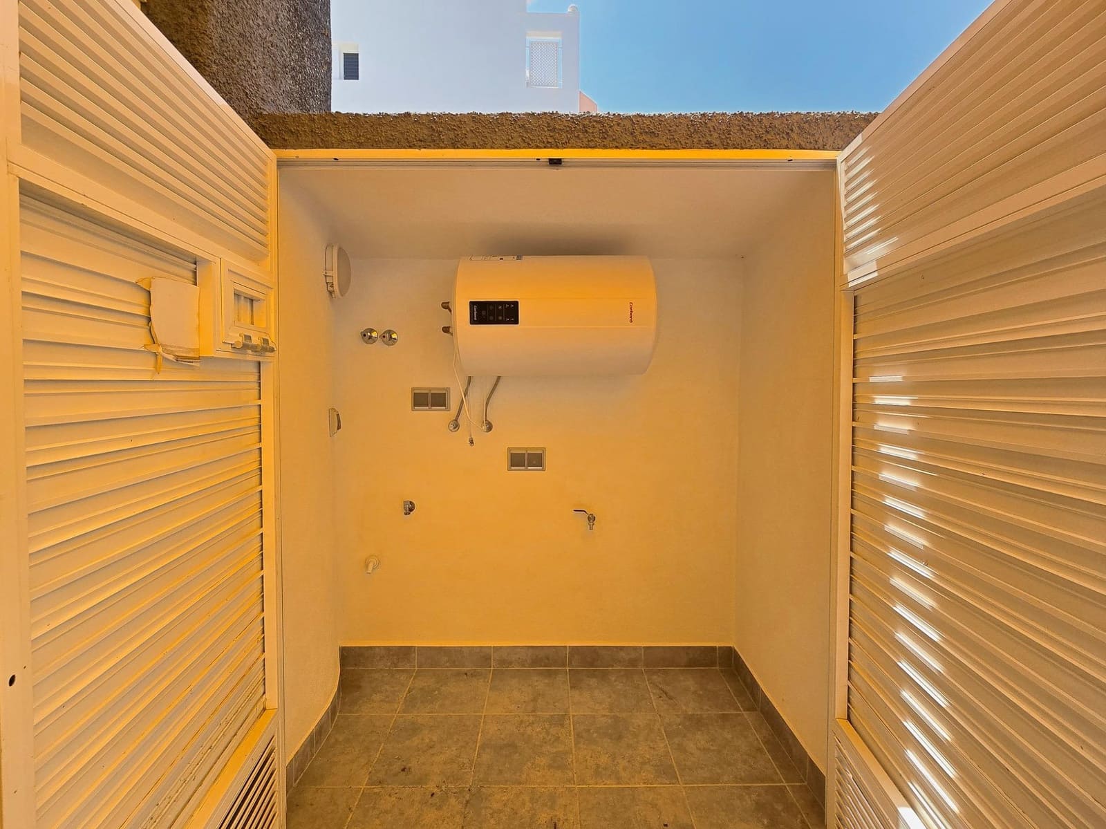 2 Zimmer Apartment zu verkaufen in El Varadero mit Pool Garage - 360.000 € (Ref: 10059180)