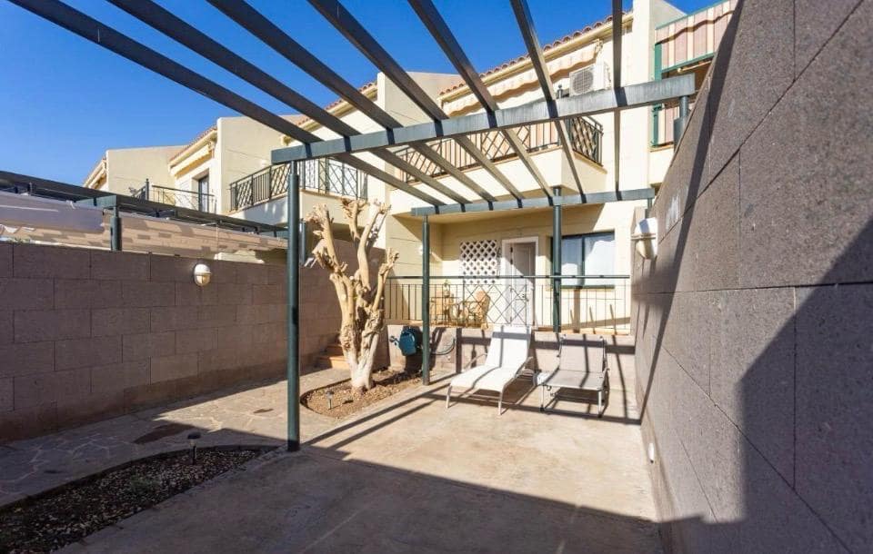 1 chambre Appartement à vendre à Playa del Duque avec piscine - 420 000 € (Ref: 10059181)