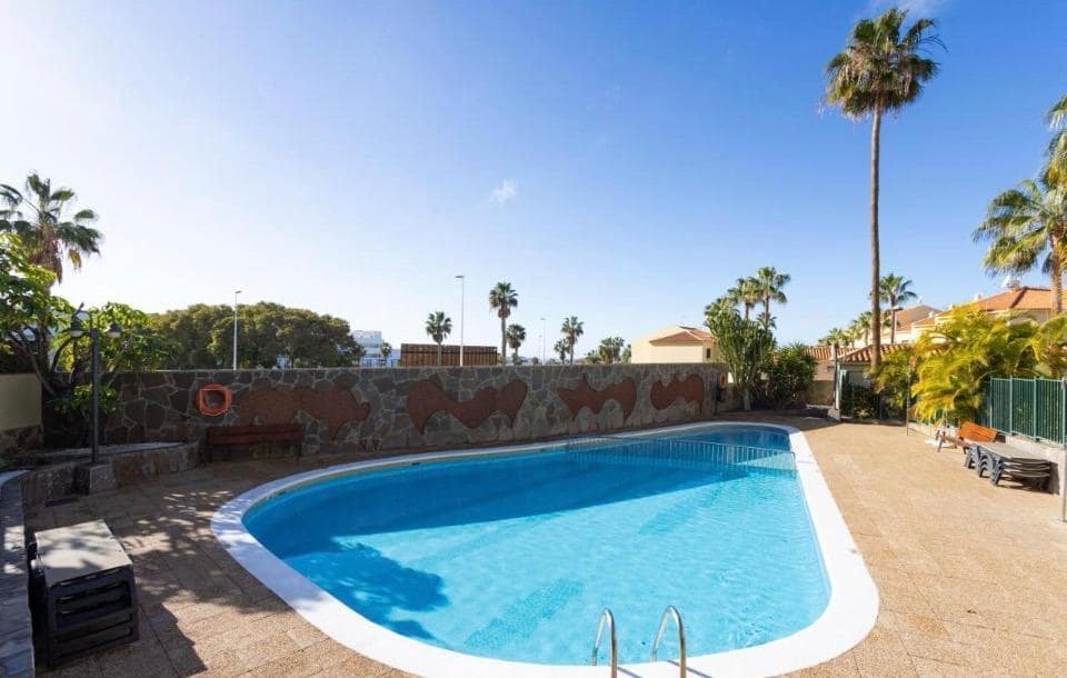 1 chambre Appartement à vendre à Playa del Duque avec piscine - 420 000 € (Ref: 10059181)