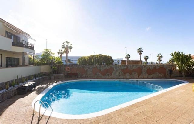 1 chambre Appartement à vendre à Playa del Duque, Adeje avec piscine - 420 000 € (Ref: 10059181)
