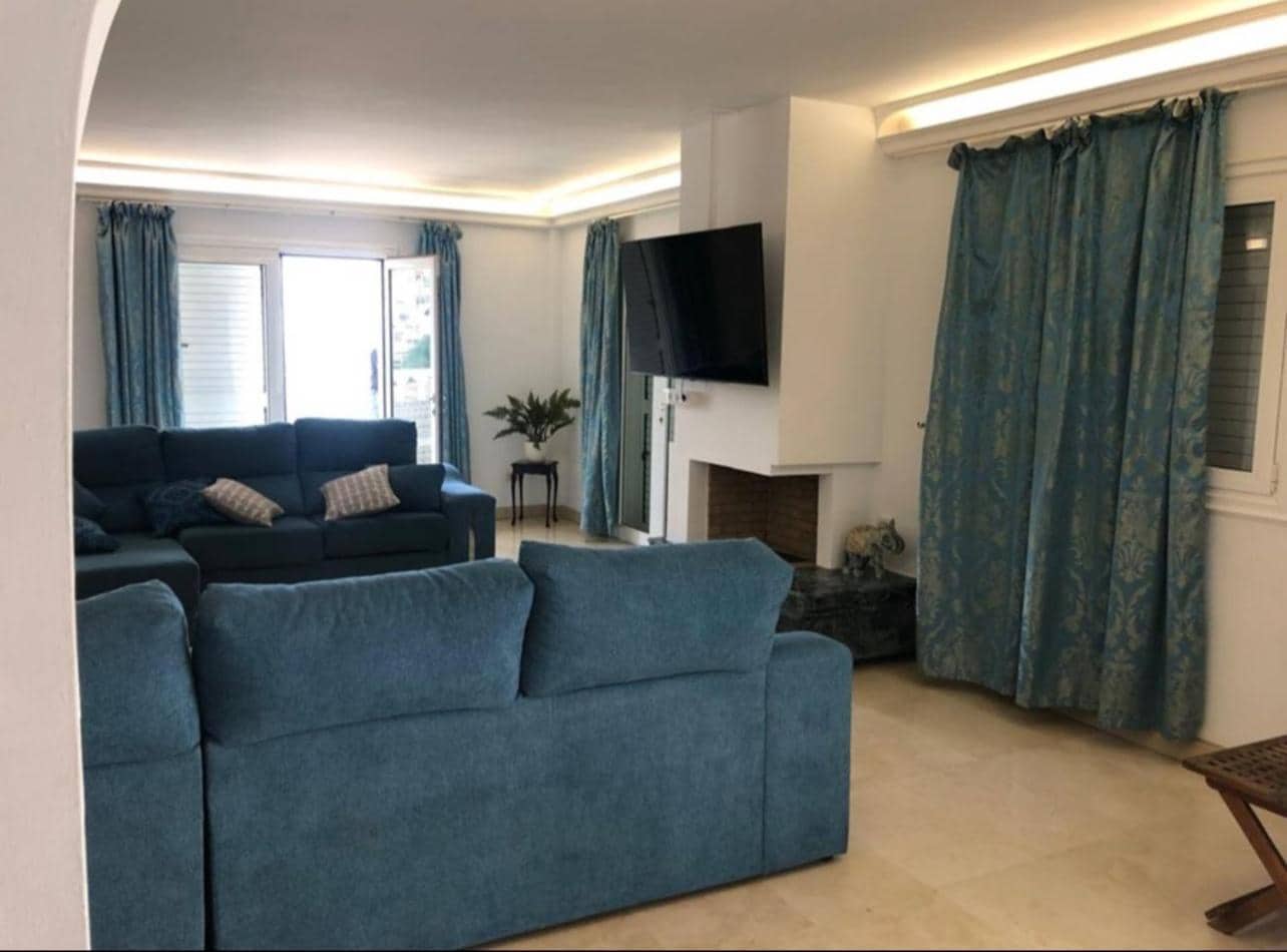 7 soverom Villa til salgs i Costa Adeje med svømmebasseng garasje - € 1 878 000 (Ref: 10090820)