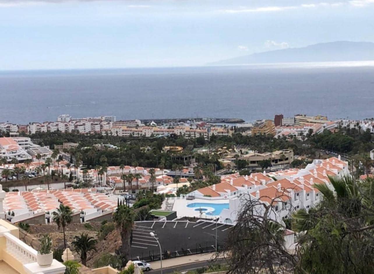 7 soverom Villa til salgs i Costa Adeje med svømmebasseng garasje - € 1 878 000 (Ref: 10090820)