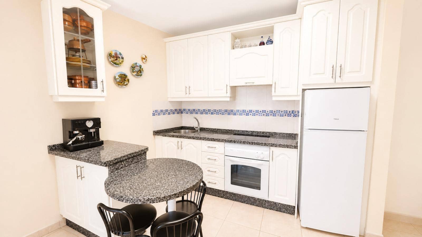 2 sypialnia Apartament na sprzedaż w Puerto Santiago z garażem - 220 000 € (Ref: 10090822)