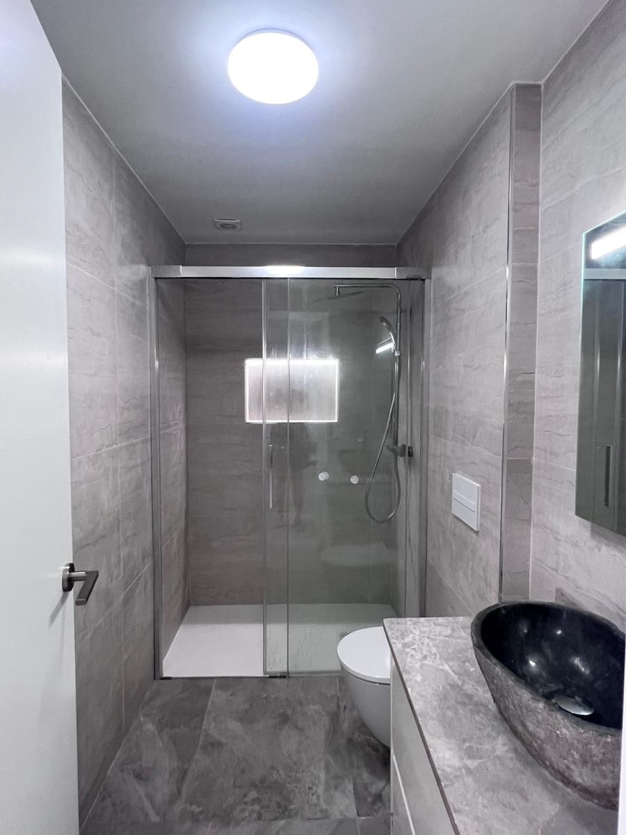 2 quarto Apartamento para venda em Los Cristianos com piscina garagem - 540 000 € (Ref: 10090823)