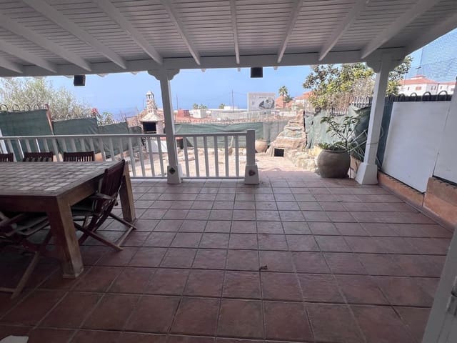 2 quarto Apartamento para venda em Los Cristianos, Arona com piscina garagem - 540 000 € (Ref: 10090823)