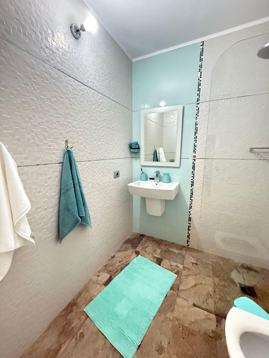 2 soverom Leilighet til salgs i Los Cristianos med svømmebasseng - € 400 000 (Ref: 10100476)