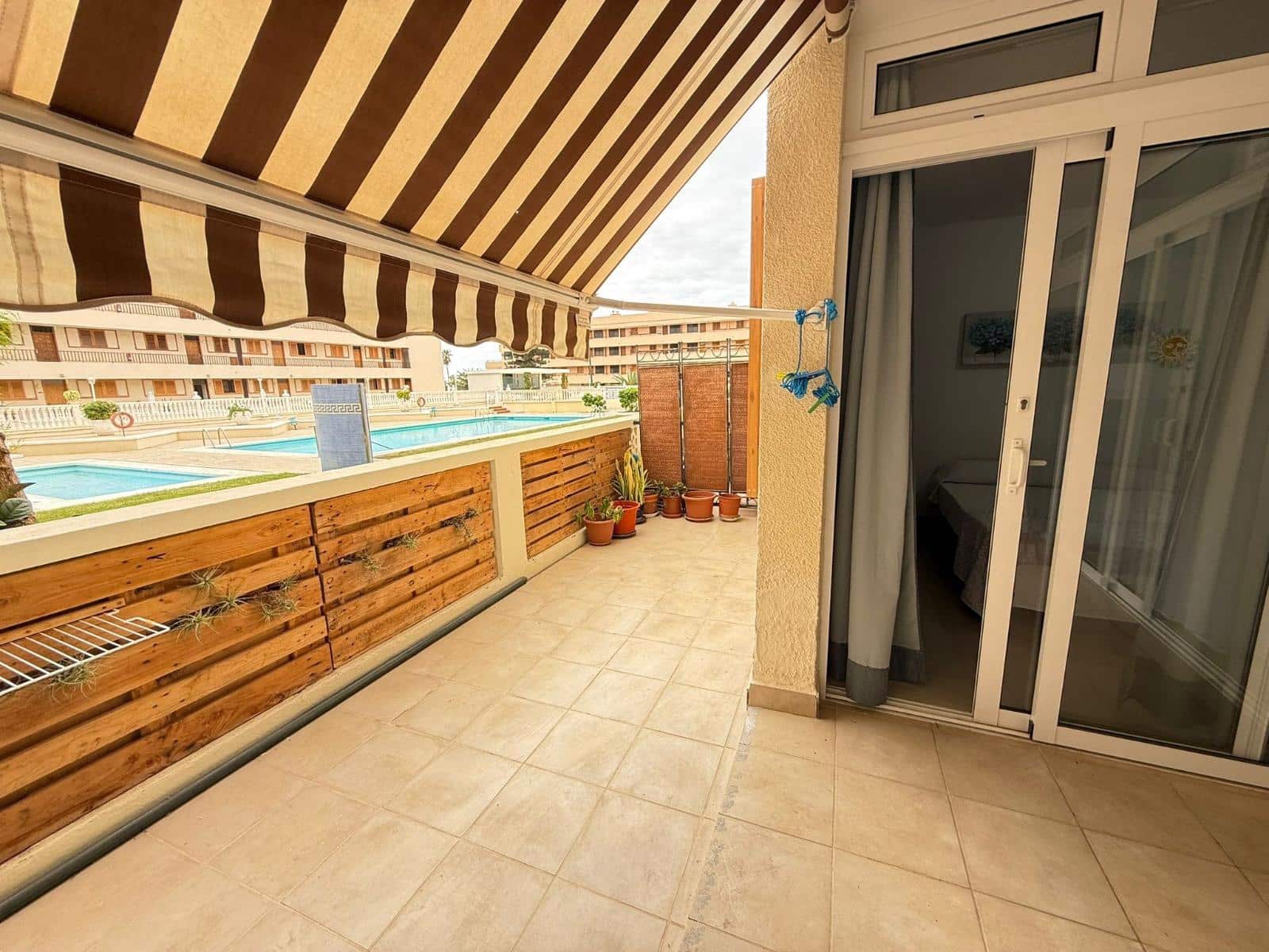 2 soverom Leilighet til salgs i Los Cristianos med svømmebasseng - € 400 000 (Ref: 10100476)
