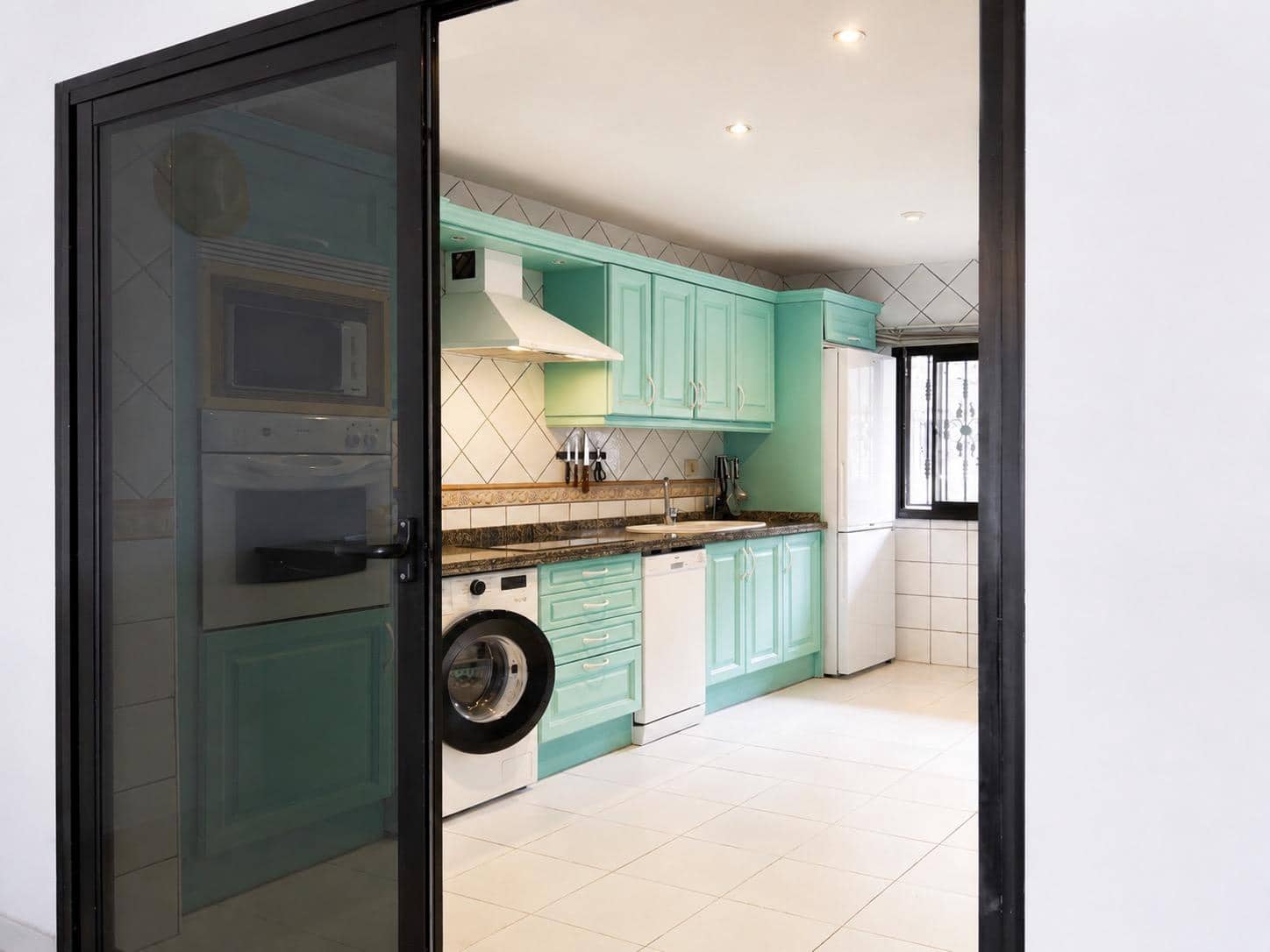 3 chambre Villa/Maison Mitoyenne à vendre à Adeje avec garage - 485 000 € (Ref: 10100477)