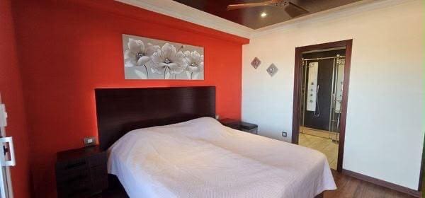 Apartamento de 2 habitaciones en Roque del Conde en venta con piscina garaje - 395.000 € (Ref: 10100478)
