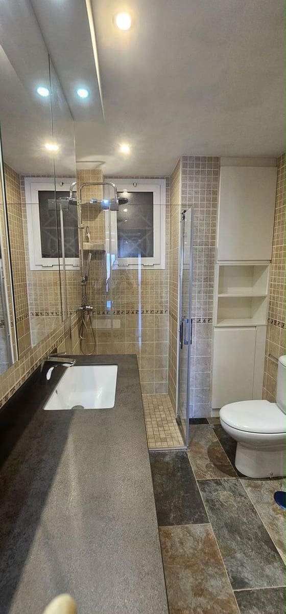 Apartamento de 2 habitaciones en Roque del Conde en venta con piscina garaje - 395.000 € (Ref: 10100478)