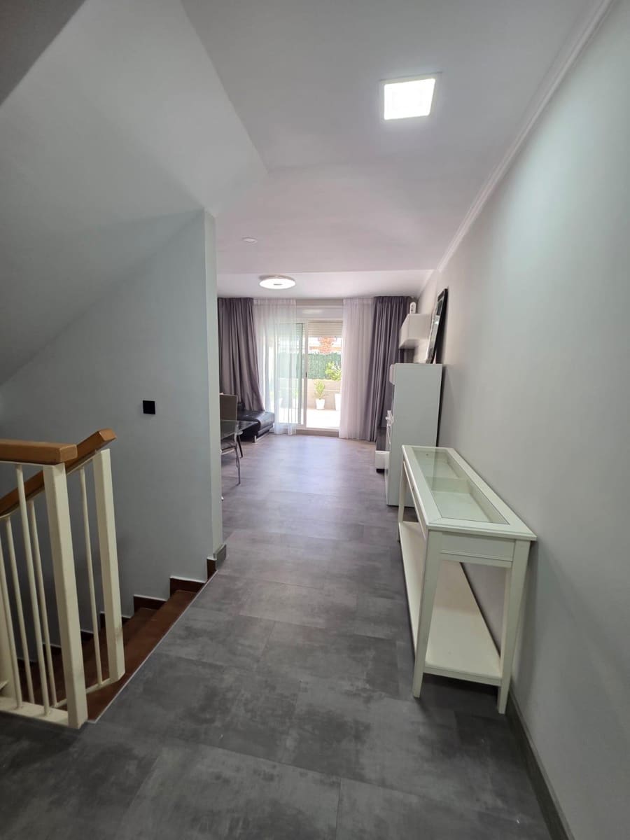 3 Zimmer Reihenhaus zu verkaufen in Playa Fanabe mit Pool Garage - 470.000 € (Ref: 10129550)