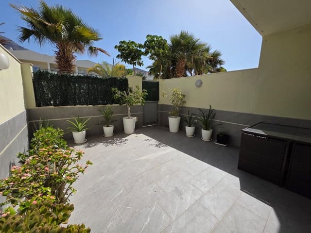 3 sypialnia Dom szeregowy na sprzedaż w Playa Fañabe, Adeje z basenem garażem - 470 000 € (Ref: 10129550)