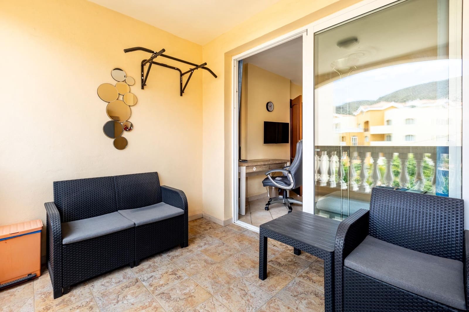 2 bedroom Apartment for sale in Los Cristianos with pool - € 455,000 (Ref: 10129552)