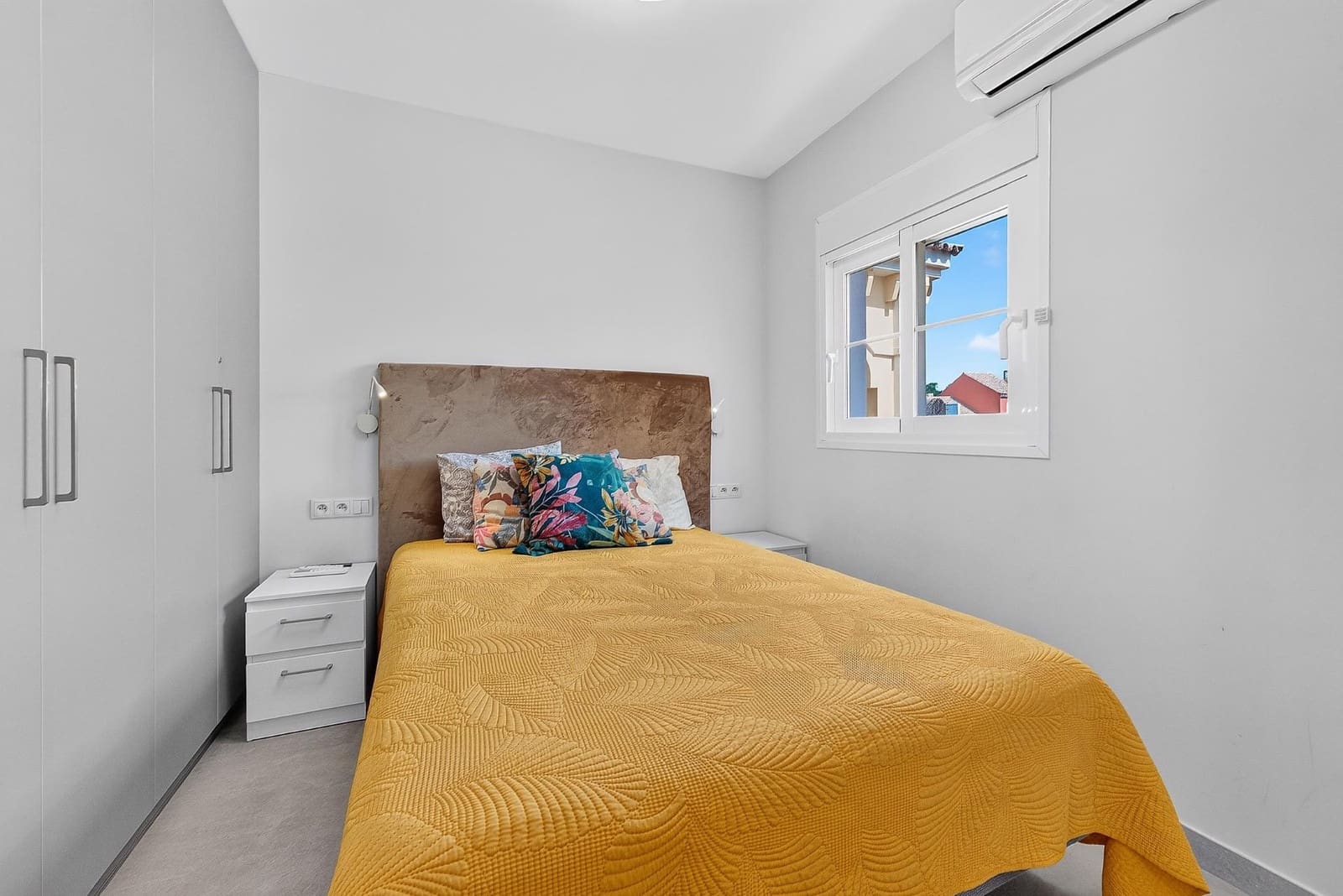 2 sovrum Lägenhet till salu i Los Cristianos med pool - 415 000 € (Ref: 10136103)