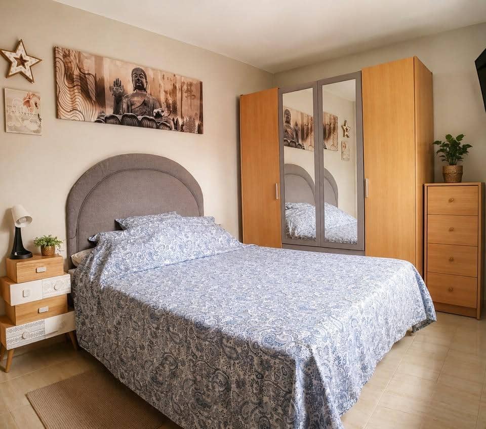 1 makuuhuone Huoneisto myytävänä paikassa Los Cristianos mukana uima-altaan 
autotalli - 295 000 € (Ref: 10147176)