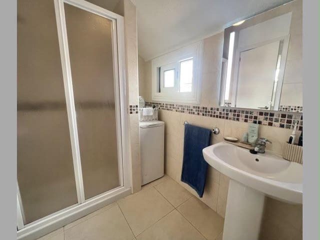1 slaapkamer Appartement te koop in Playa de las Americas, Arona met zwembad - € 419.950 (Ref: 10159754)