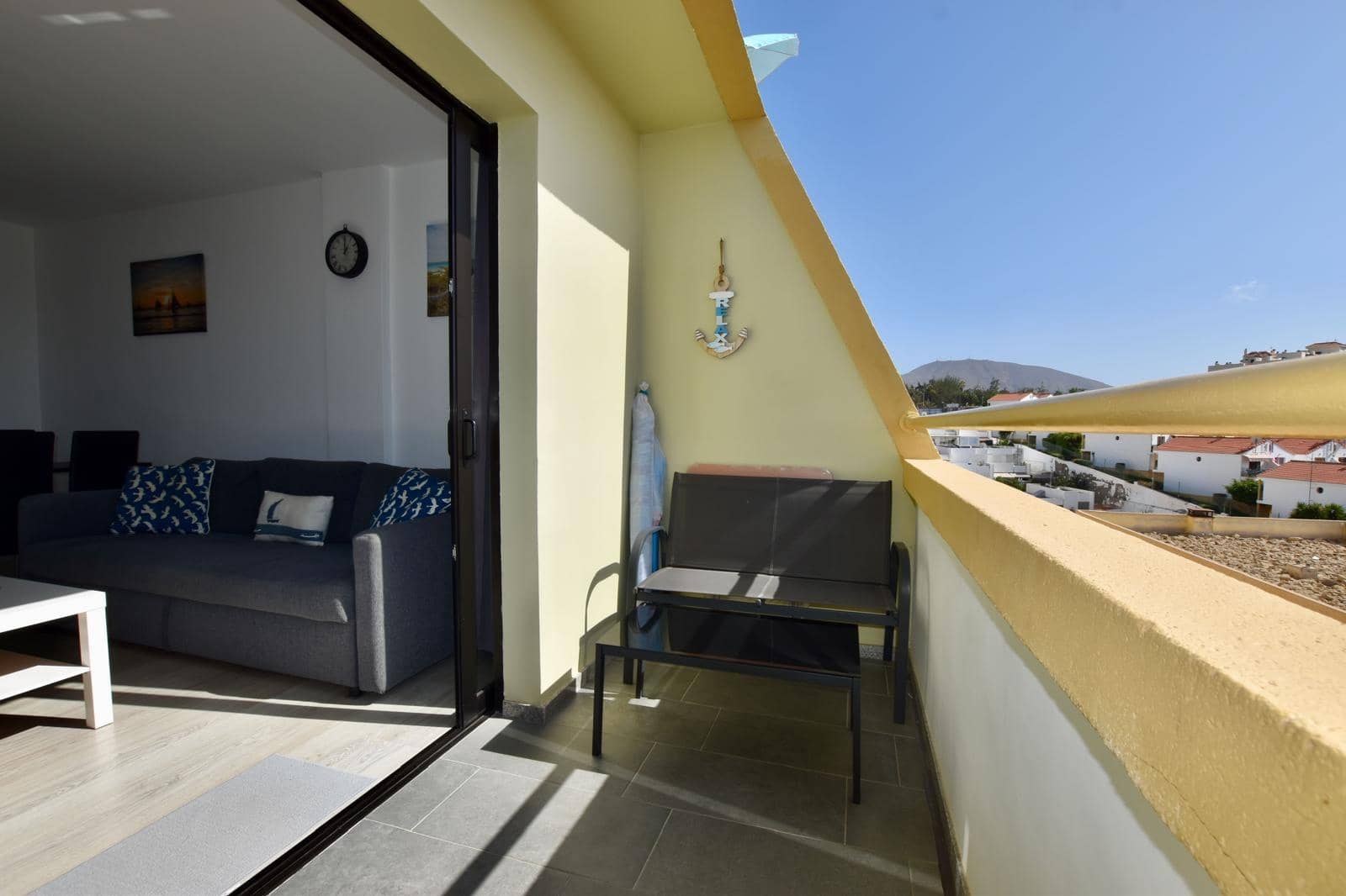 1 sypialnia Apartament na sprzedaż w Playa de las Americas z basenem garażem - 330 000 € (Ref: 10159756)