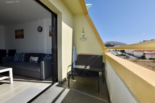 1 sypialnia Apartament na sprzedaż w Playa de las Americas, Arona z basenem garażem - 330 000 € (Ref: 10159756)