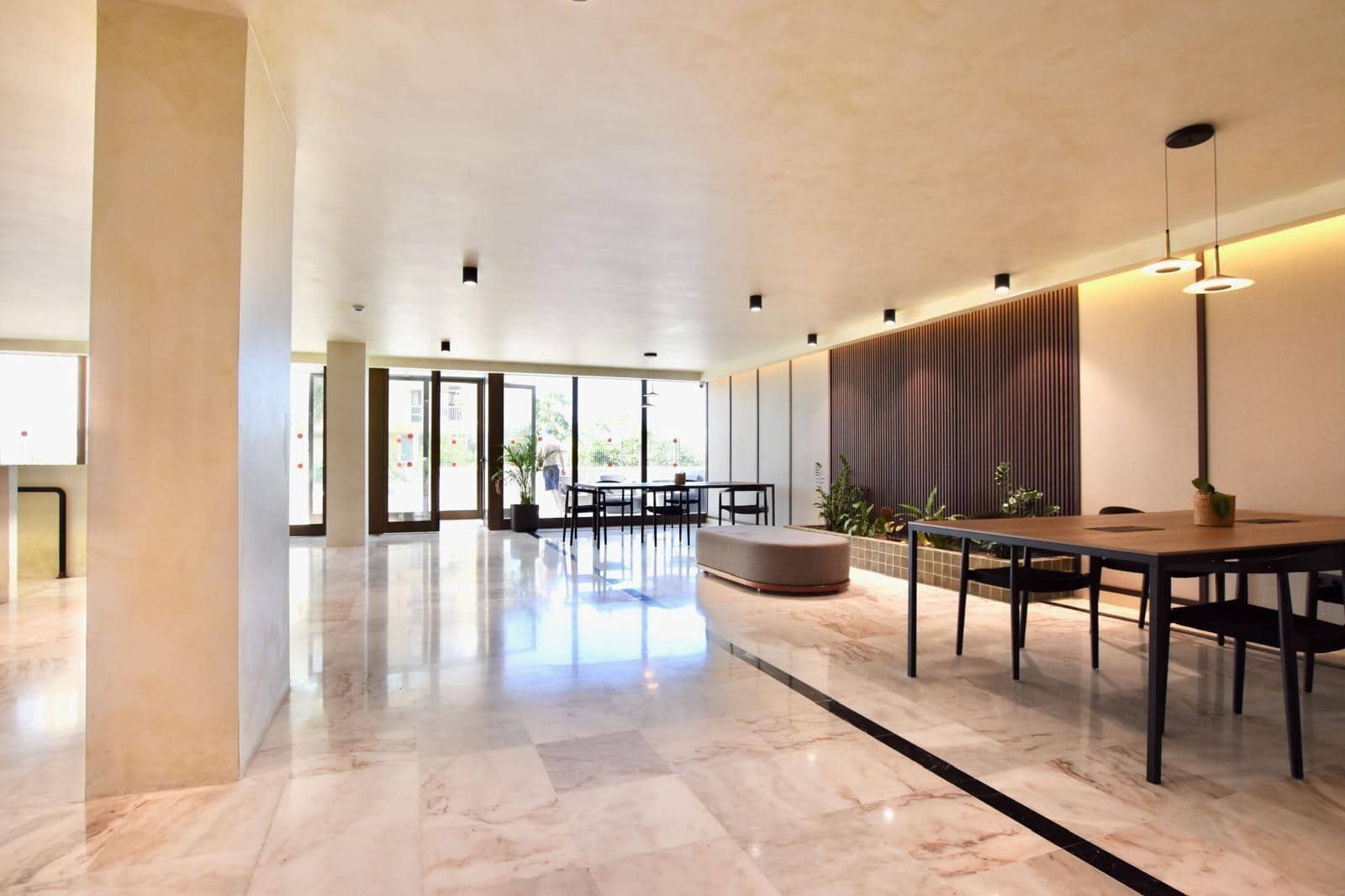 1 sypialnia Apartament na sprzedaż w Playa de las Americas z basenem garażem - 330 000 € (Ref: 10159756)