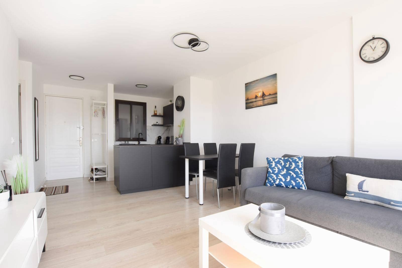 1 sypialnia Apartament na sprzedaż w Playa de las Americas z basenem garażem - 330 000 € (Ref: 10159756)