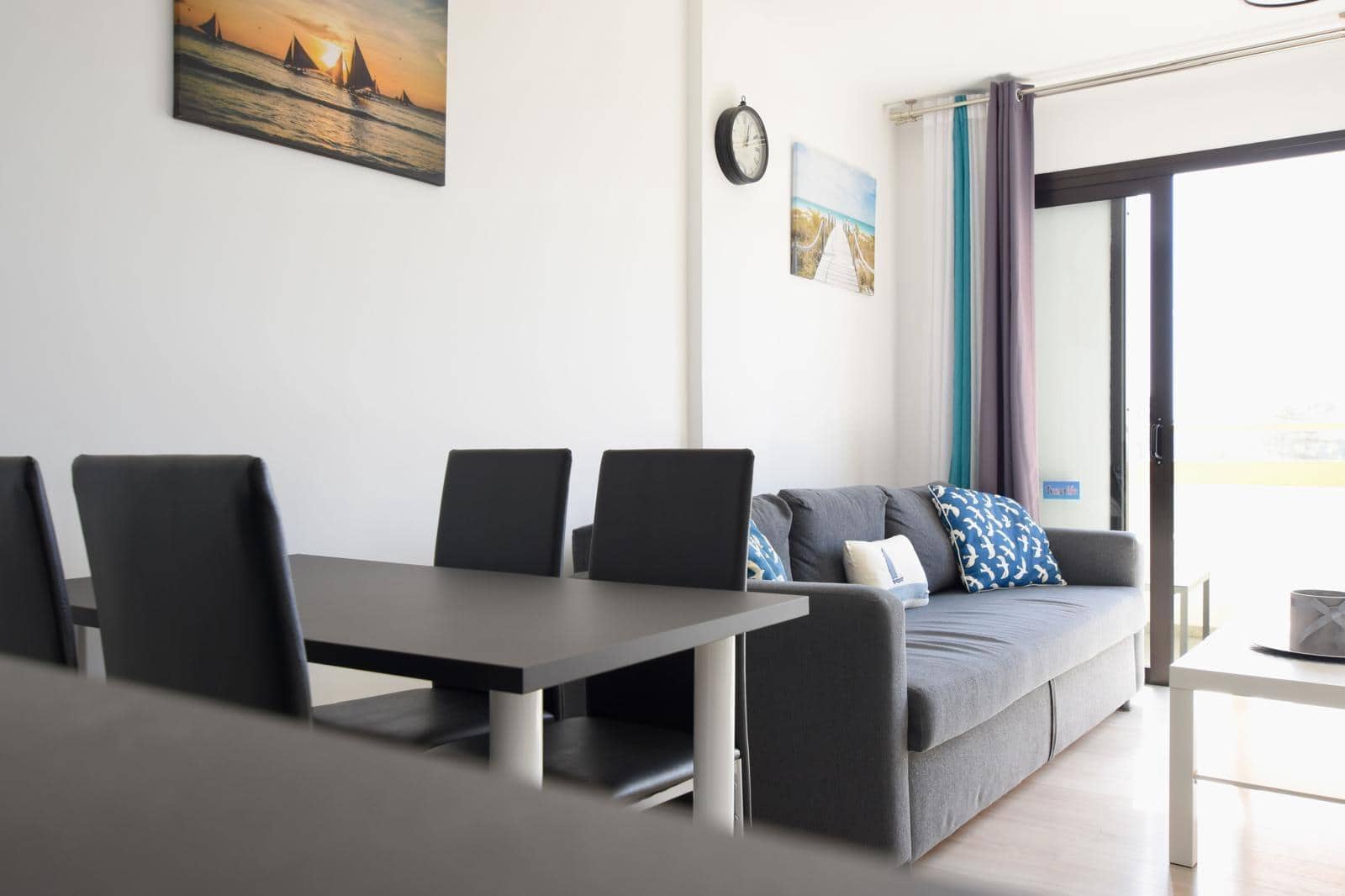 1 sypialnia Apartament na sprzedaż w Playa de las Americas z basenem garażem - 330 000 € (Ref: 10159756)