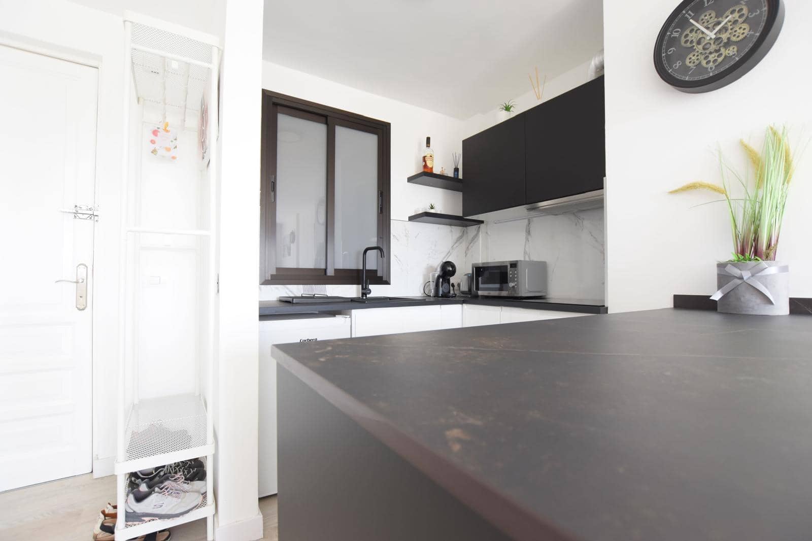 1 sypialnia Apartament na sprzedaż w Playa de las Americas z basenem garażem - 330 000 € (Ref: 10159756)