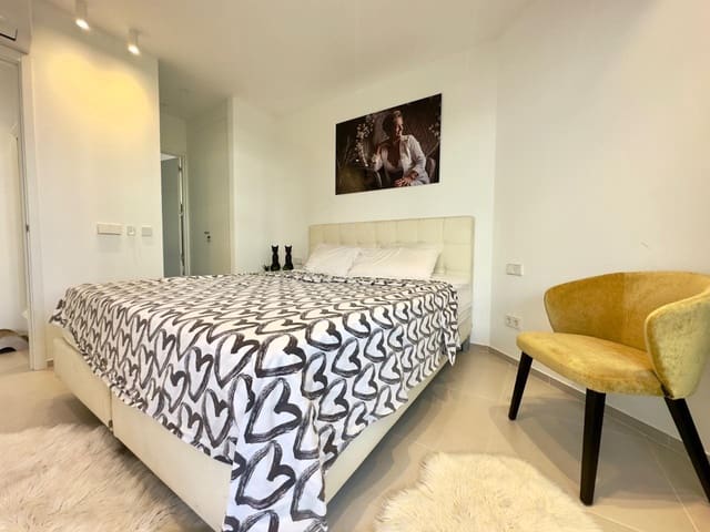 2 soverom Leilighet til salgs i Palm-Mar, Arona med svømmebasseng garasje - € 570 000 (Ref: 7758566)