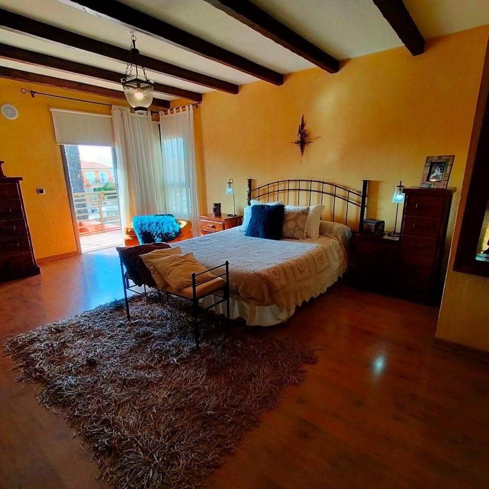 4 sypialnia Willa na sprzedaż w Costa Adeje z basenem garażem - 2 310 000 € (Ref: 7776955)