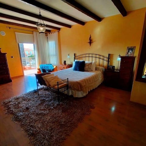 4 soverom Villa til salgs i Playa de Fañabé Alto, Adeje med svømmebasseng garasje - € 2 310 000 (Ref: 7776955)