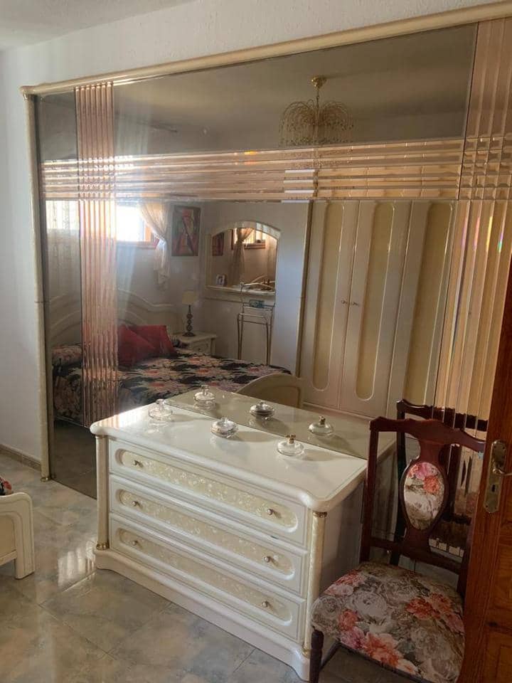 3 soveværelse Lejlighed til salg i Los Cristianos med garage - € 650.000 (Ref: 7846872)