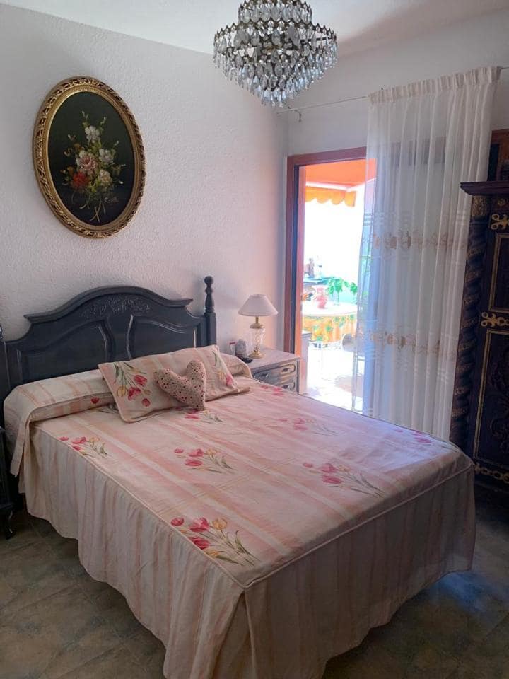 3 soveværelse Lejlighed til salg i Los Cristianos med garage - € 650.000 (Ref: 7846872)