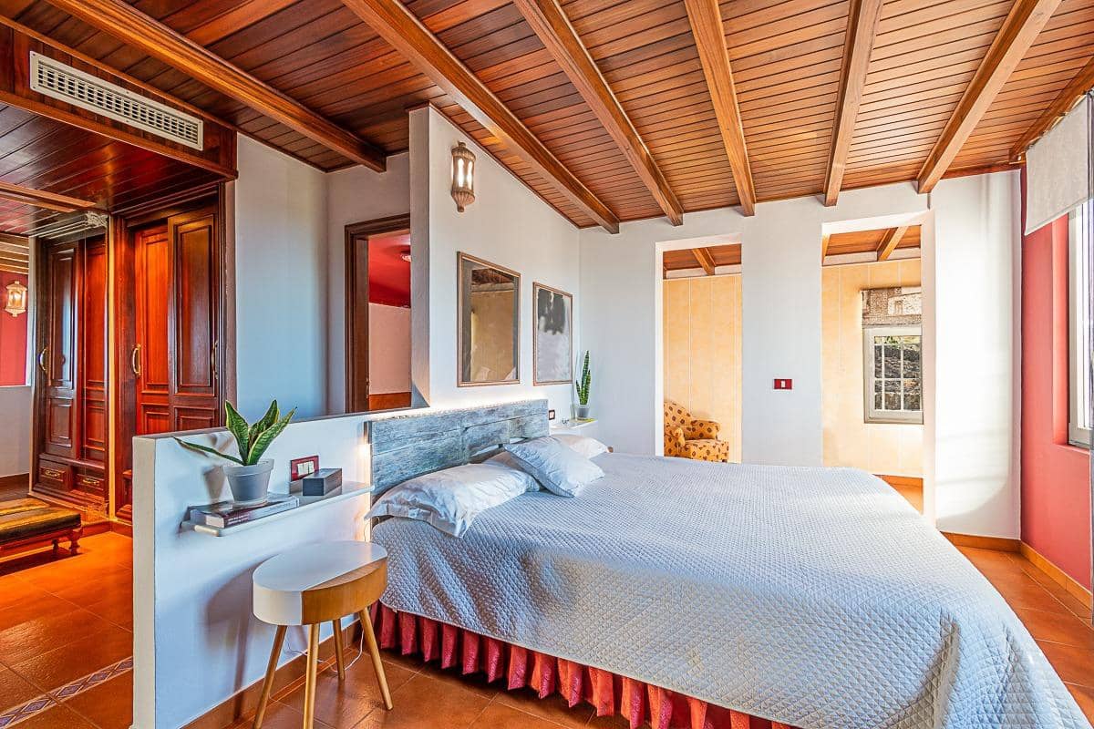 5 soveværelse Finca/Landehus til salg i Santiago del Teide med garage - € 950.000 (Ref: 7875974)