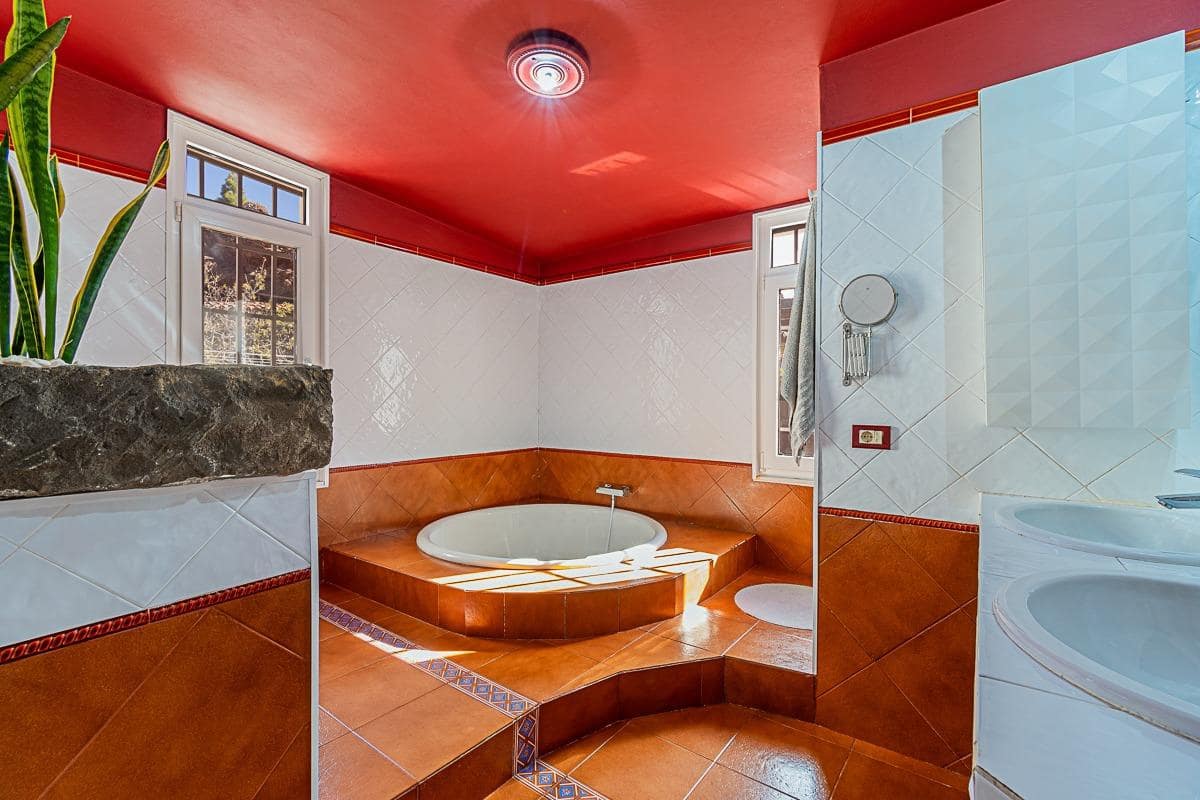 5 soveværelse Finca/Landehus til salg i Santiago del Teide med garage - € 950.000 (Ref: 7875974)