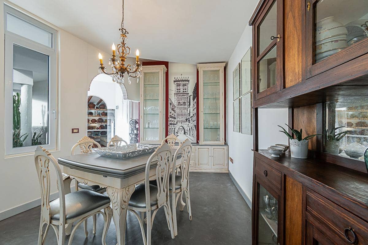 5 soveværelse Finca/Landehus til salg i Santiago del Teide med garage - € 950.000 (Ref: 7875974)