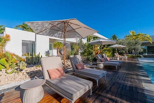 4 sypialnia Willa na sprzedaż w La Caleta Adeje, Adeje z basenem garażem - 5 990 000 € (Ref: 7899764)