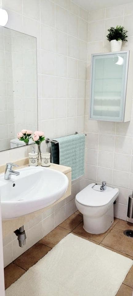 2 bedroom Flat for sale in Costa Adeje with pool garage - € 399,000 (Ref: 7992126)