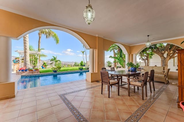 5 Zimmer Villa zu verkaufen in La Caleta Adeje, Adeje mit Pool Garage - 4.990.000 € (Ref: 8005461)