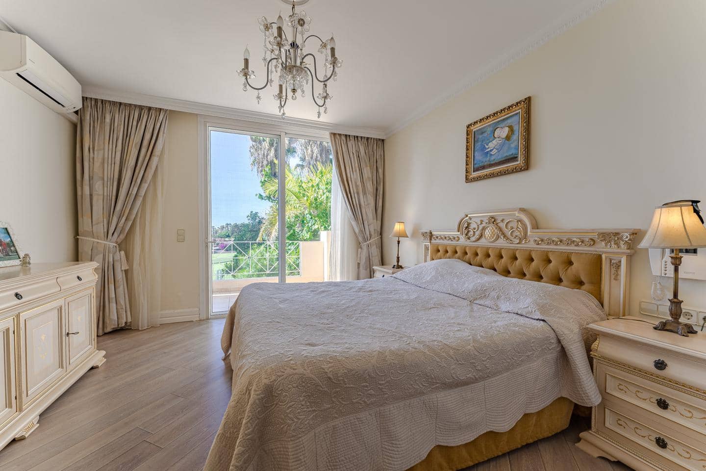 5 soverom Villa til salgs i La Caleta Adeje med svømmebasseng garasje - € 4 990 000 (Ref: 8005461)