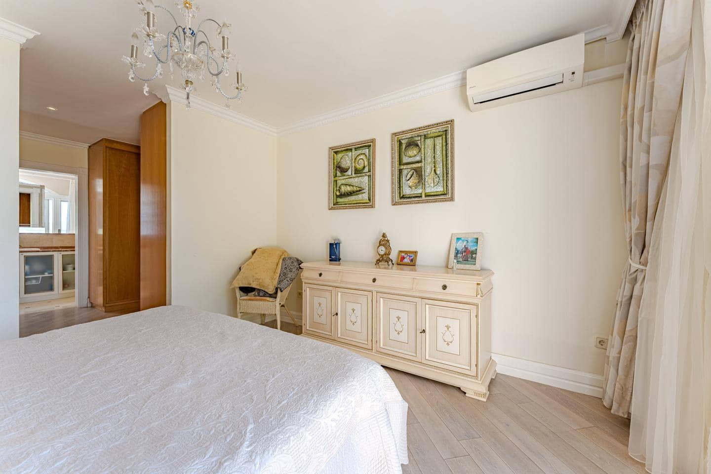 5 soverom Villa til salgs i La Caleta Adeje med svømmebasseng garasje - € 4 990 000 (Ref: 8005461)