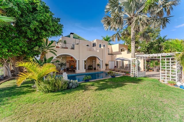 5 Zimmer Villa zu verkaufen in La Caleta Adeje, Adeje mit Pool Garage - 4.990.000 € (Ref: 8005461)