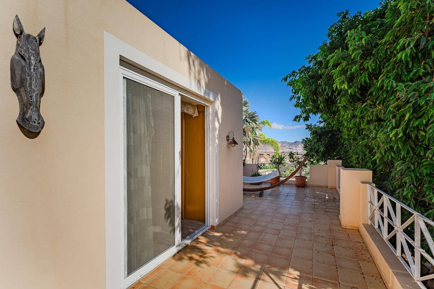 5 soverom Villa til salgs i La Caleta Adeje med svømmebasseng garasje - € 4 990 000 (Ref: 8005461)