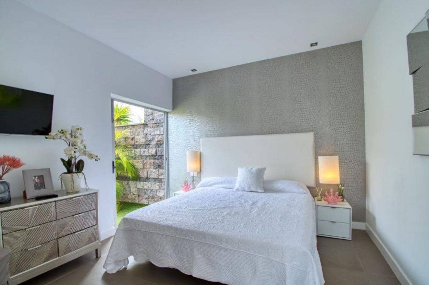 5 soveværelse Villa til salg i Costa Adeje med swimmingpool garage - € 3.200.000 (Ref: 8012766)