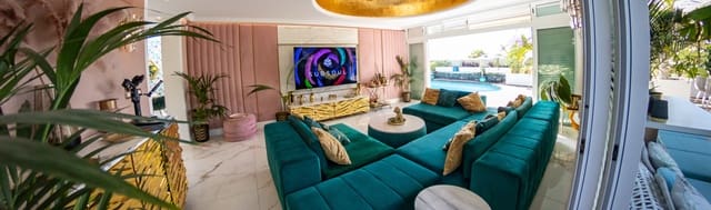 4 soveværelse Villa til salg i Playa de Fañabé Alto, Adeje med swimmingpool garage - € 1.590.000 (Ref: 8012768)