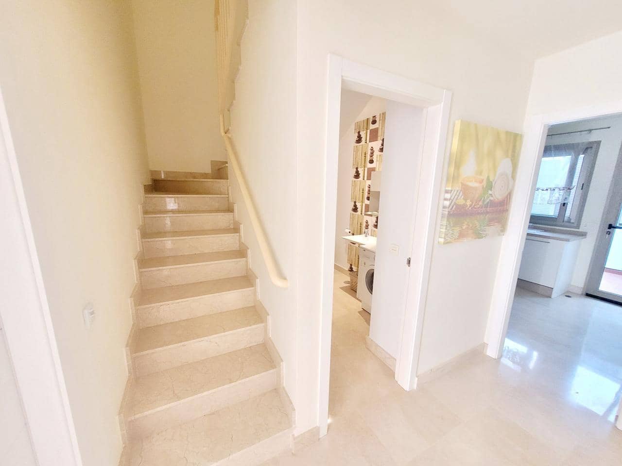 2 makuuhuone Asunto myytävänä paikassa La Caleta Adeje mukana uima-altaan 
autotalli - 850 000 € (Ref: 8017035)