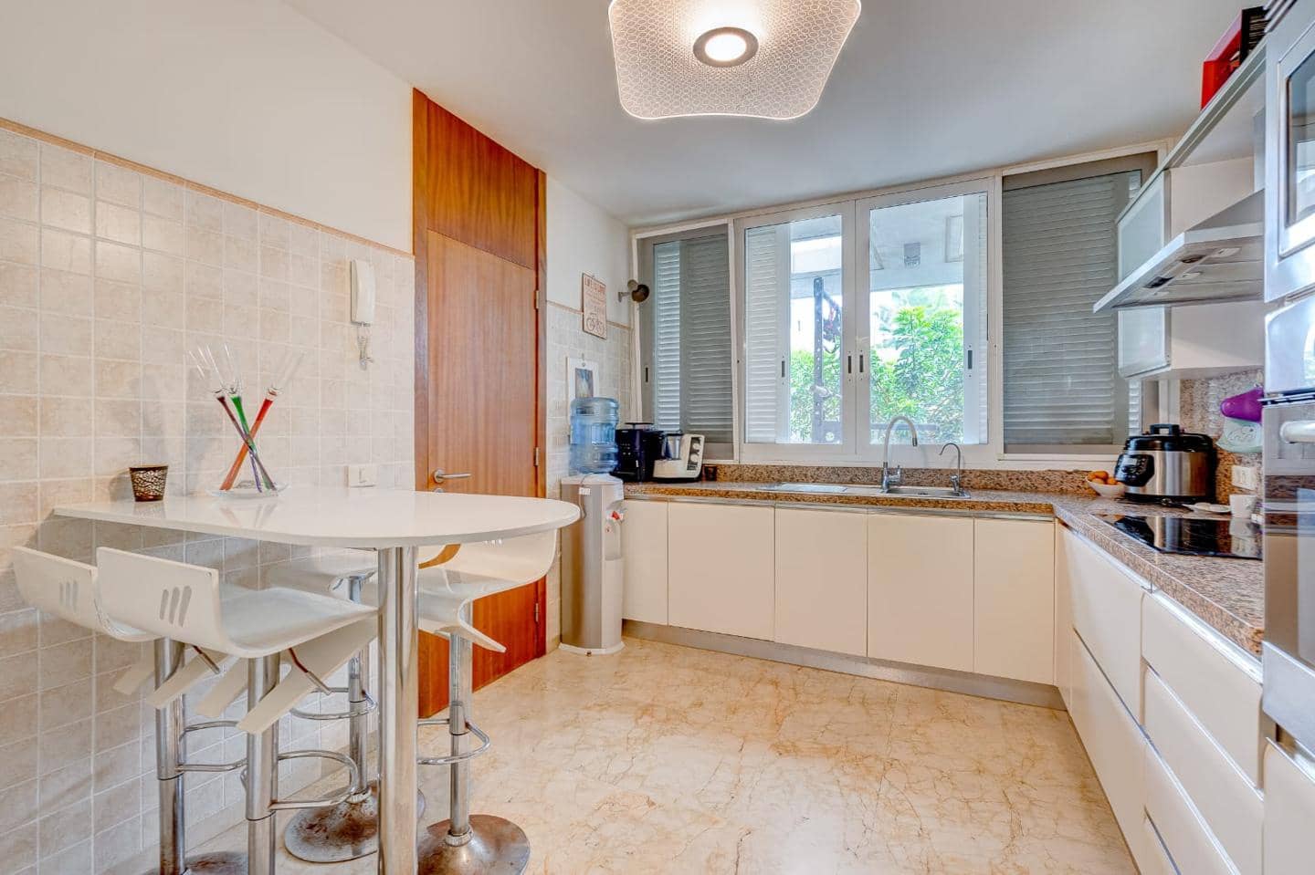 4 quarto Moradia para venda em Costa Adeje com piscina garagem - 1 180 000 € (Ref: 8019180)