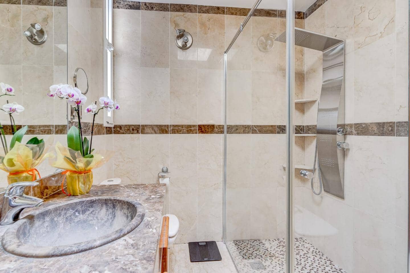 4 quarto Moradia para venda em Costa Adeje com piscina garagem - 1 180 000 € (Ref: 8019180)