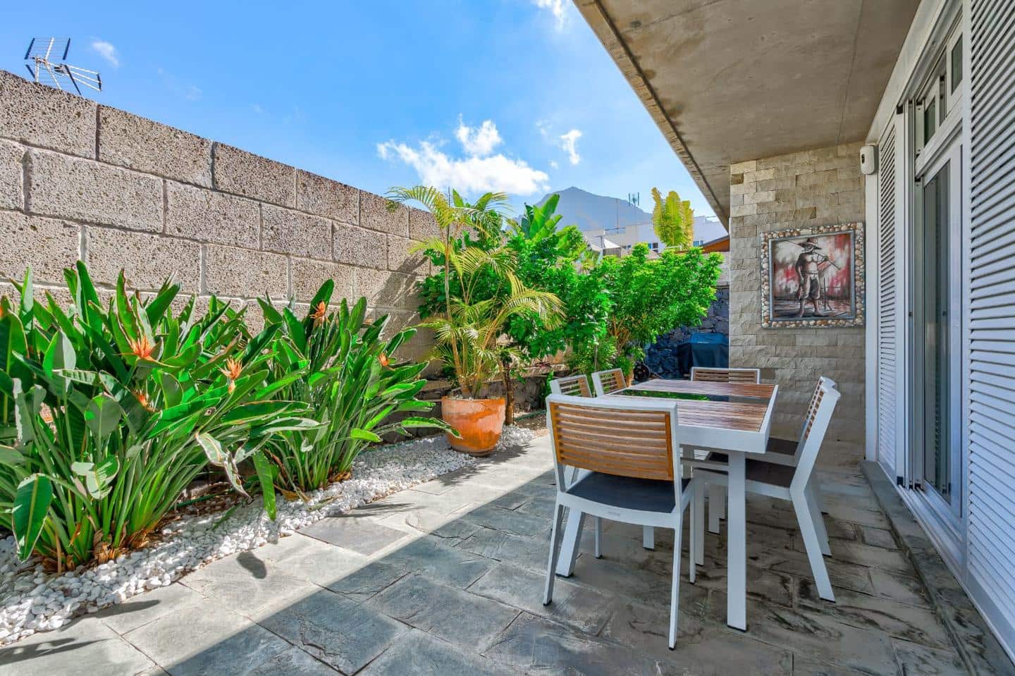 4 quarto Moradia para venda em Costa Adeje com piscina garagem - 1 180 000 € (Ref: 8019180)