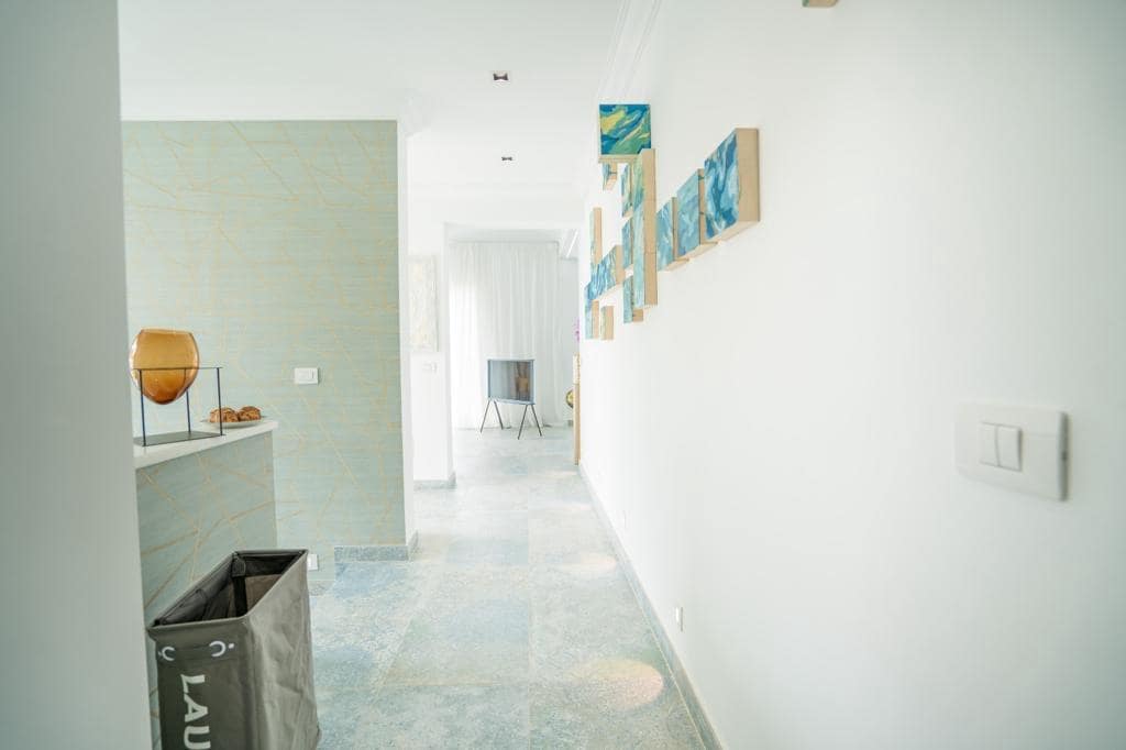 5 soverom Villa til salgs i Playa Paraiso med svømmebasseng garasje - € 1 555 000 (Ref: 8050352)