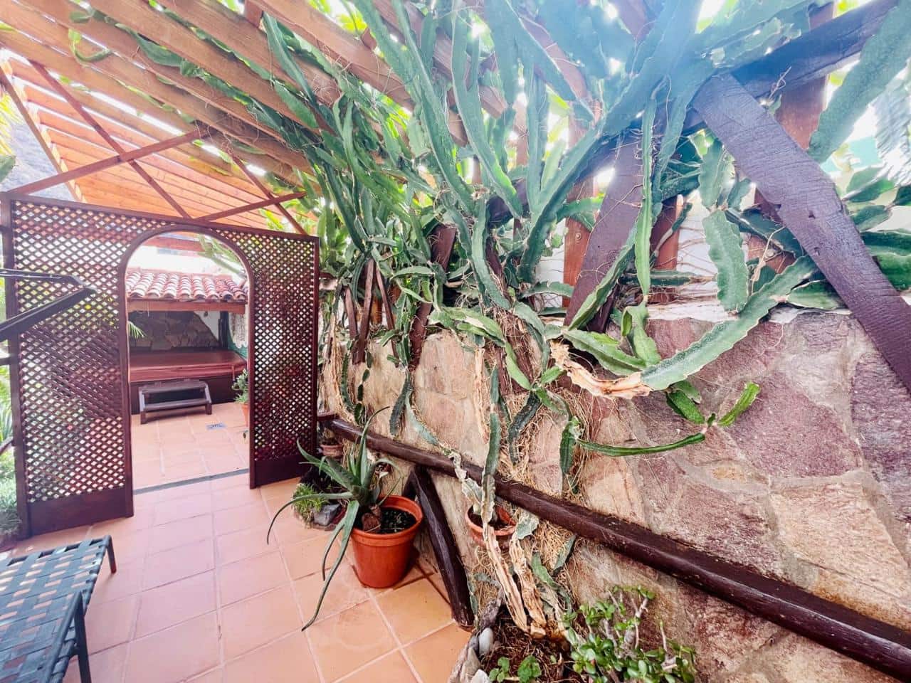 6 soveværelse Finca/Landehus til salg i Santiago del Teide med garage - € 495.000 (Ref: 8167404)